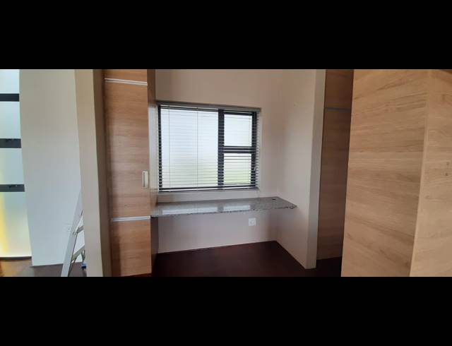 2 BEDROOM APARTMENT RENTED IN LOVEMORE PARK